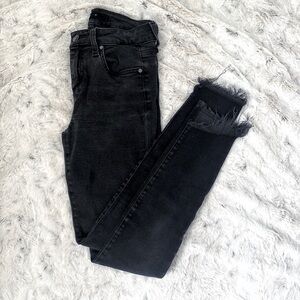 Joe’s Mid-rise cut-off Skinny Black Jeans 25